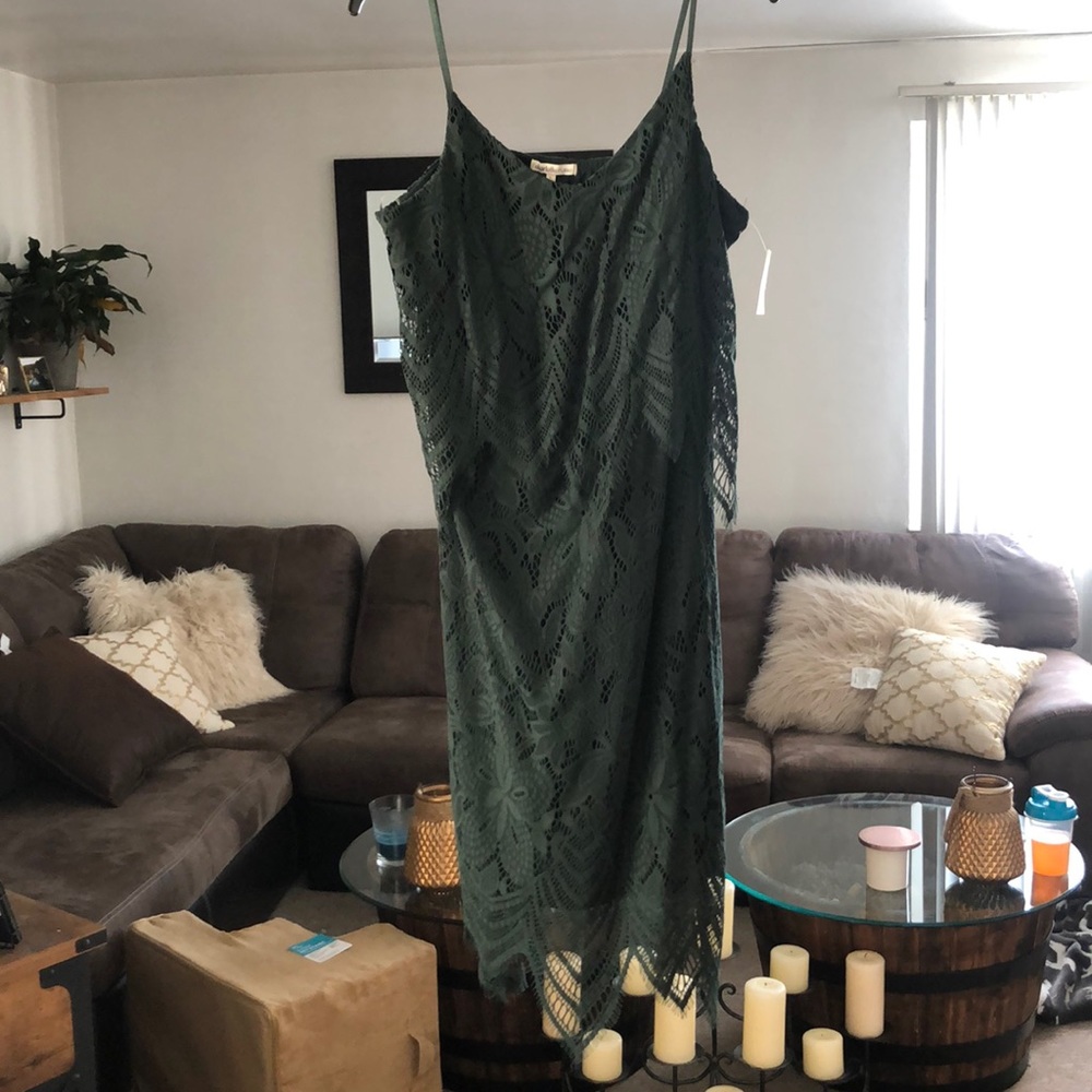 Charlotte Russe green lace cocktail dress
